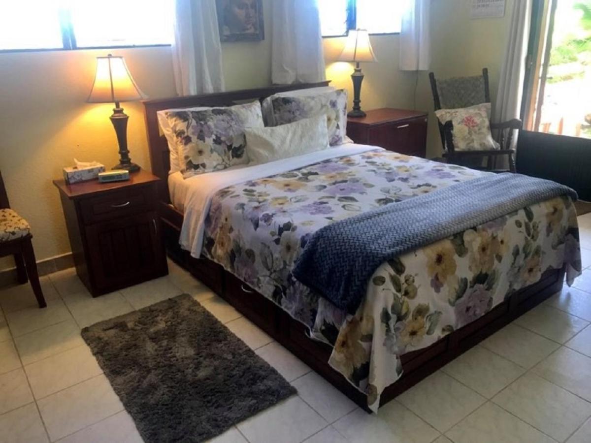 Royale Manor Villa Corozal Buitenkant foto