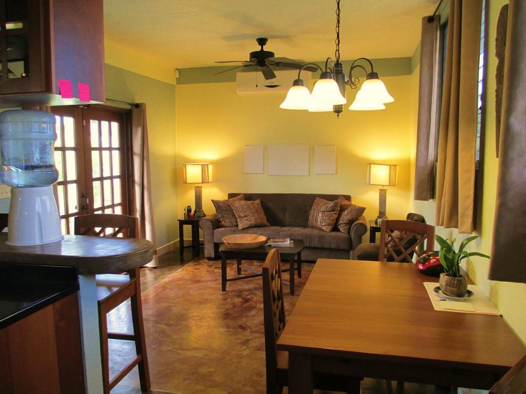 Royale Manor Villa Corozal Buitenkant foto