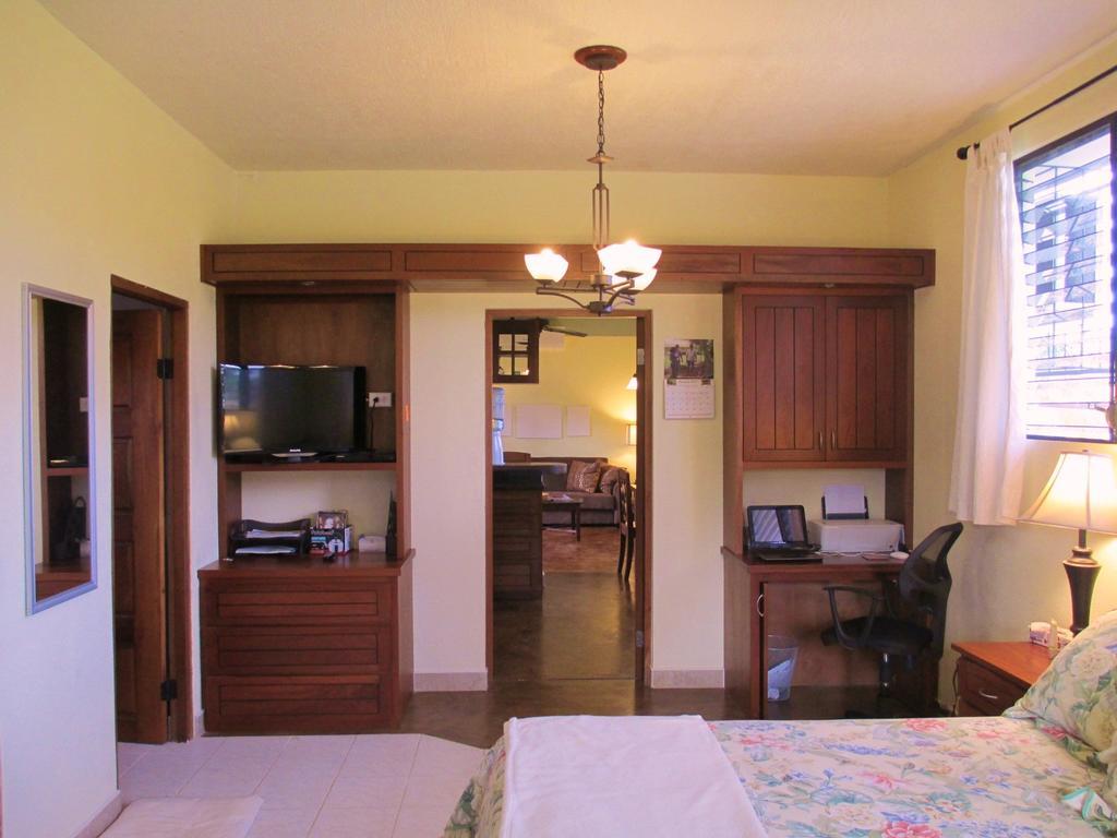 Royale Manor Villa Corozal Buitenkant foto